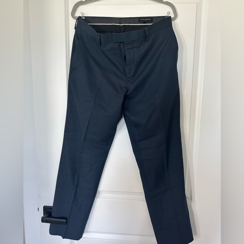 Banana Republic dress pants. 32/30